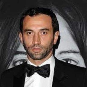 riccardo tisci biography.